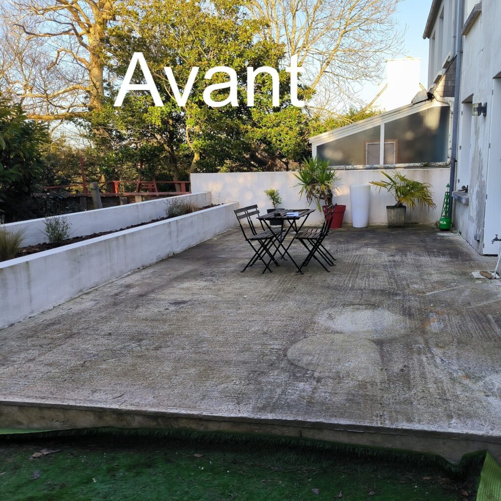 TERRASSE DOUGLAS AVANT